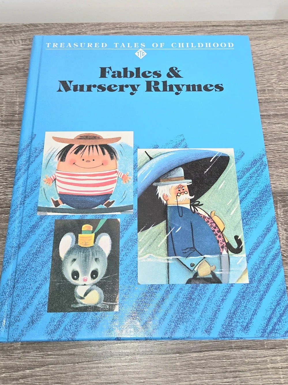 Treasured Tales Of Childhood Fables & Nursery Rhymes Barbara Simons  Ruth Rooney
